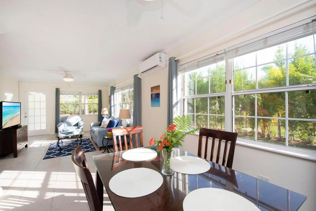Snug Harbour View Condo #1 George Town Holiday home